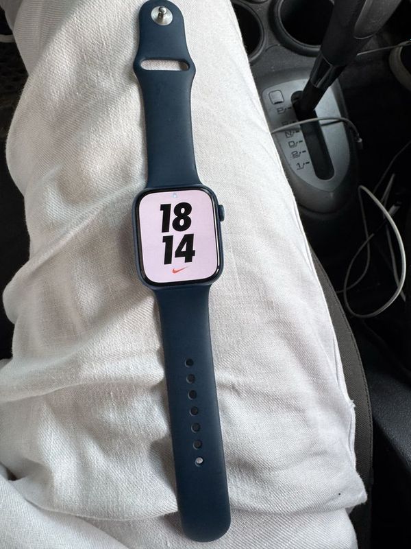 Iwatch 7.45 32GB Iwatch 7.45 32GB