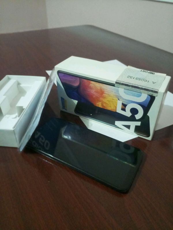 Samsung Galaxy A50 Samsung Galaxy A50