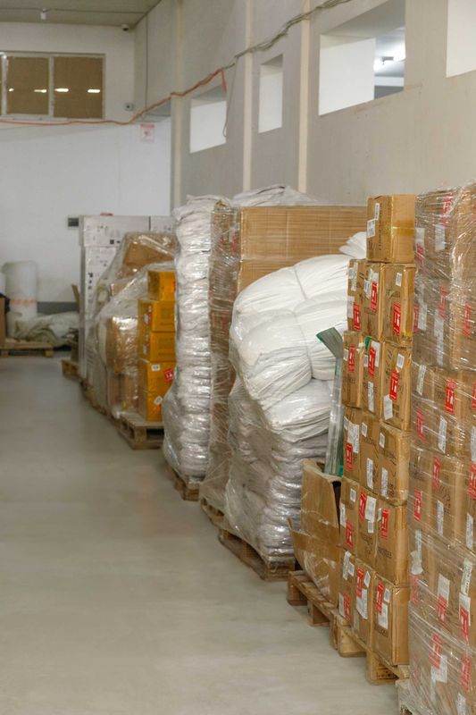 Toshkentda cargo yuklarni olib ketish
