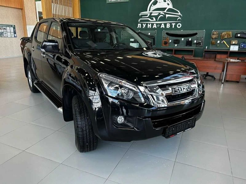 ISUZU dmax oksus bez probeg zavod narxida vikupga chiqarib beramiza