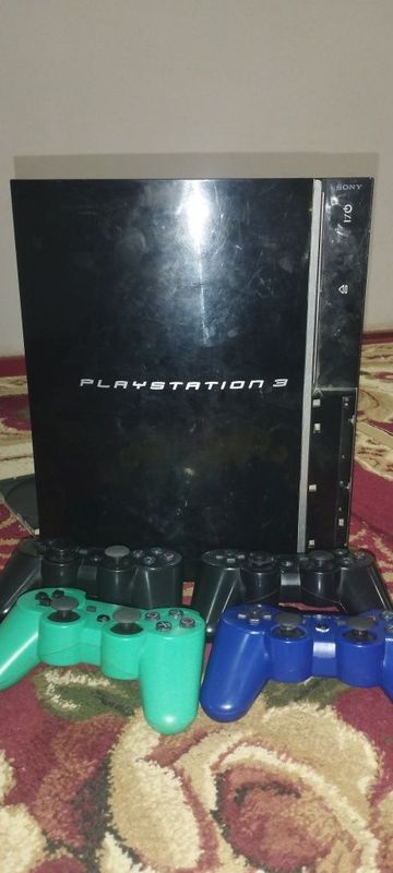 PLAYSTATION 3 sadiladi