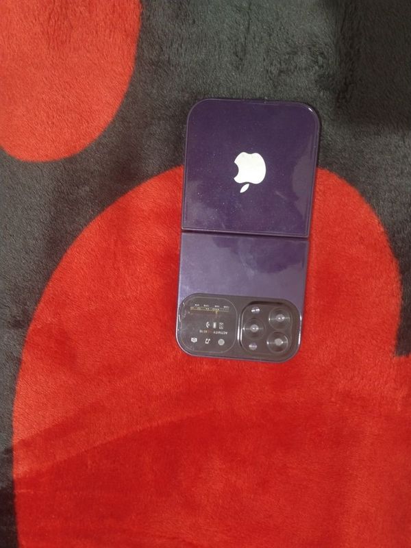 Srochna Iphone nokiasi 450.000 Srochna Iphone nokiasi 450.000