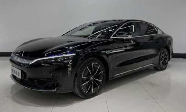 BYD HAN ev 701 km BYD HAN ev 701 km