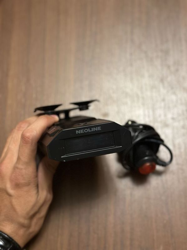 Neoline X-Cop 6000c Antiradar sotiladi