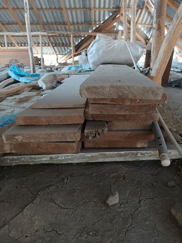 Material tahtalar eshik zina yasash uchun ishlatiladi Material tahtalar eshik zina yasash uchun ishlatiladi