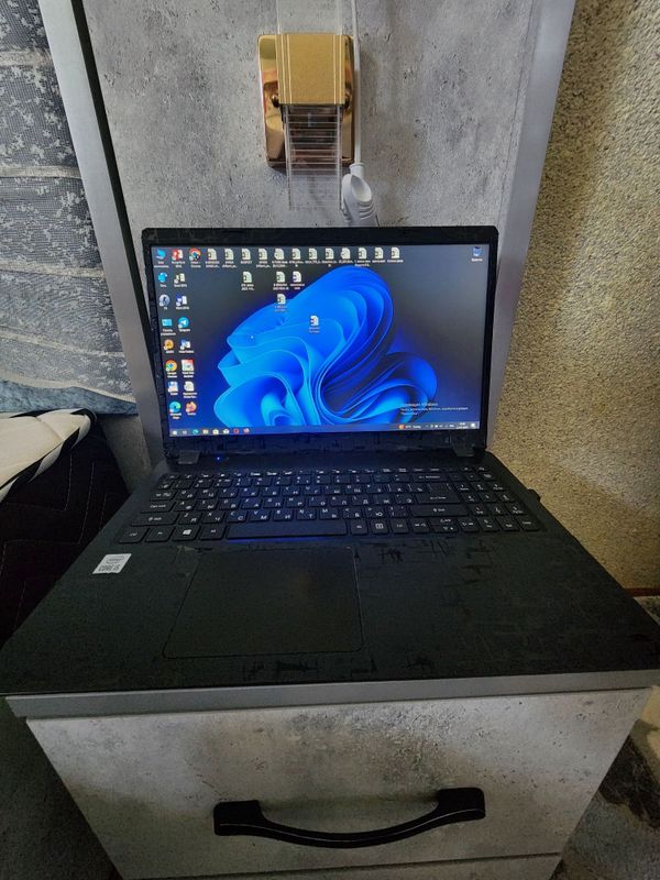 Noutbuk acer extensa 15 Noutbuk acer extensa 15