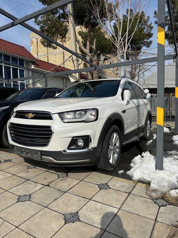 Продается Chevrolet Captiva 4