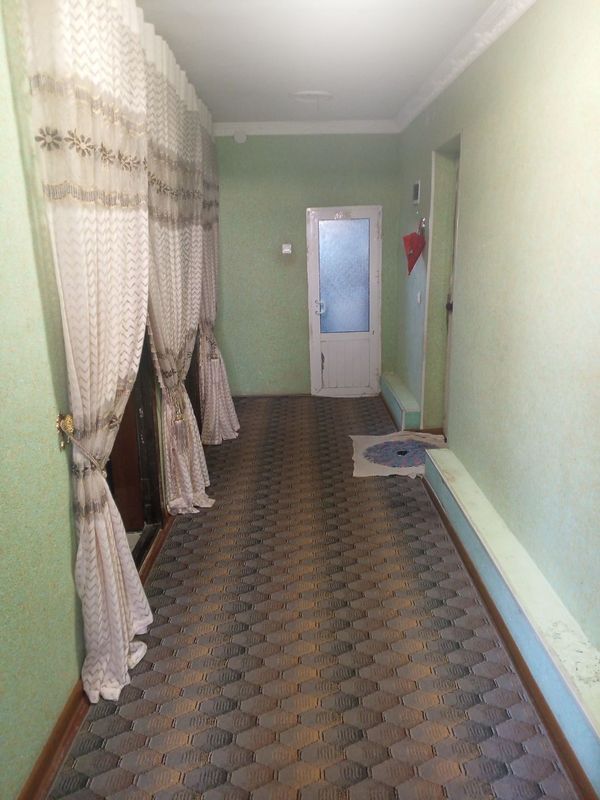 4- xonali dom Kitob tumani oq suv kuchada 4- xonali dom Kitob tumani oq suv kuchada