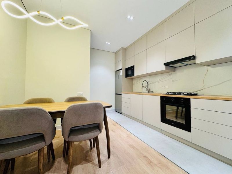 NRG park 2 ком 750$