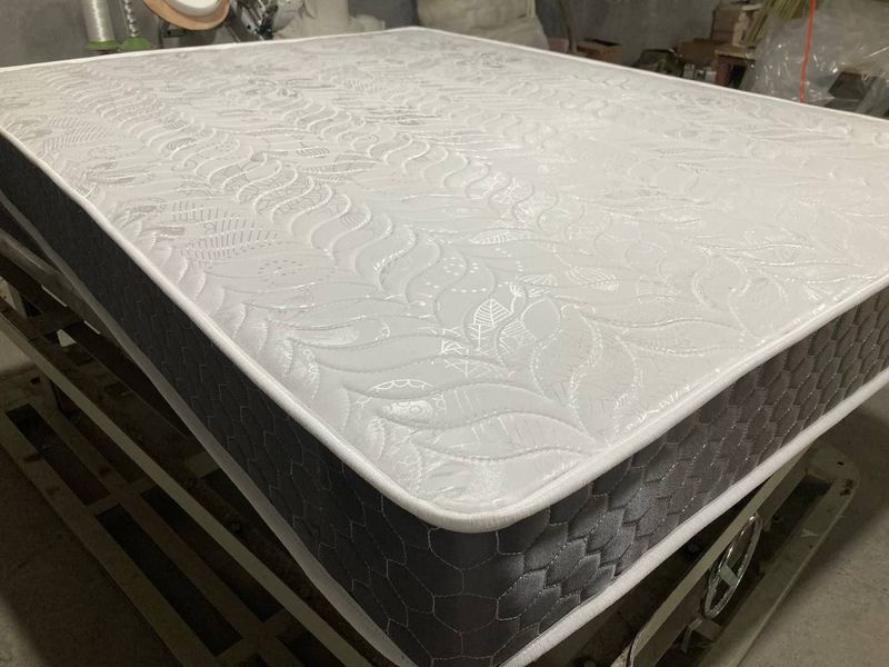 Matras sex birinchi qoʻl Matras sex birinchi qoʻl