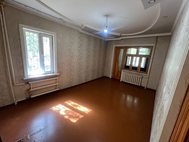 Карасу 1 бозорча 2в3/1/4 67м2 Продаю Карасу 1 бозорча 2в3/1/4 67м2 Продаю