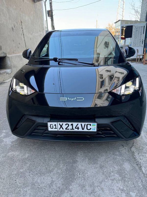 BYD Sigl 2023 Toza sotiladi BYD Sigl 2023 Toza sotiladi