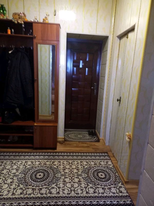 Продаётся 3 комнатная квартира в городе Карши. Продаётся 3 комнатная квартира в городе Карши.