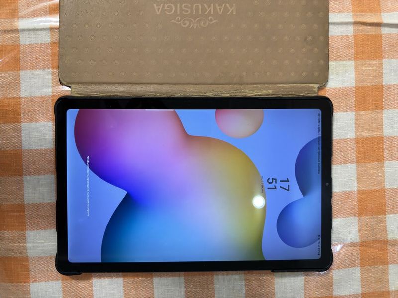Продаю Galaxy Tab S6 Lite Продаю Galaxy Tab S6 Lite