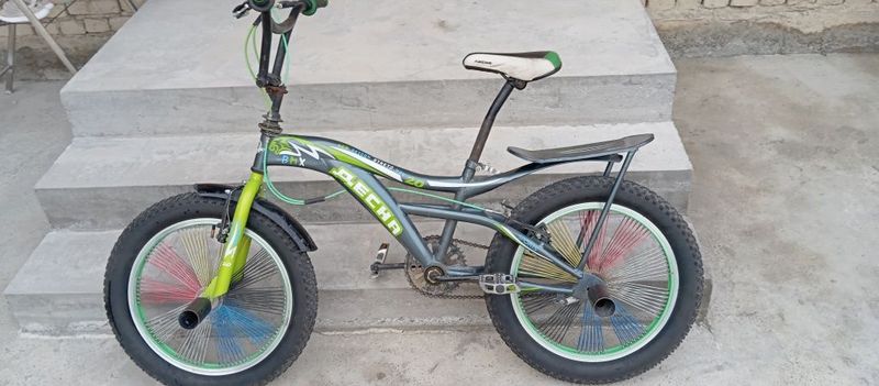 Velosiped sotiladi Velosiped sotiladi