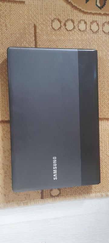 Noutbuk madeli Samsung Noutbuk madeli Samsung