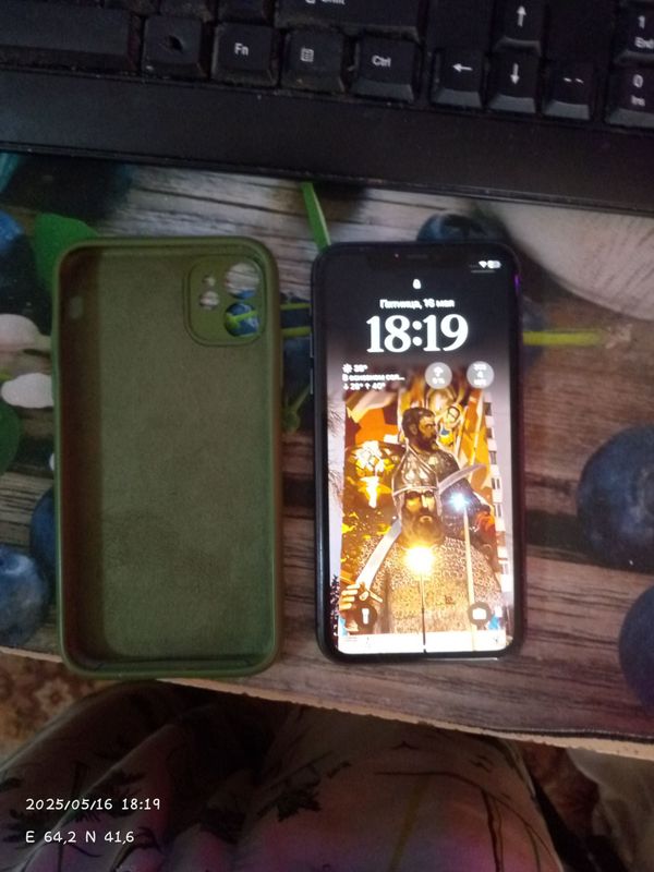 iPhone 11 на 128 гигов iPhone 11 на 128 гигов