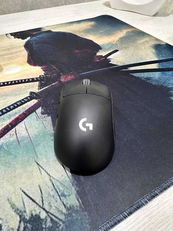 Logitech Superlight 1 Мышь Logitech Superlight 1 Мышь