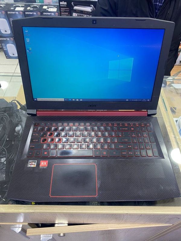 Acer Nitro 5 Amd Ryzen 7-2700U, RX560M-4gb vga! 16 ozu, 256 ssd +500gb Acer Nitro 5 Amd Ryzen 7-2700U, RX560M-4gb vga! 16 ozu, 256 ssd +500gb