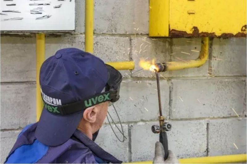 Сварщик Сантехник. Газопровод. Газосварка электросварка Отопление Сварщик Сантехник. Газопровод. Газосварка электросварка Отопление