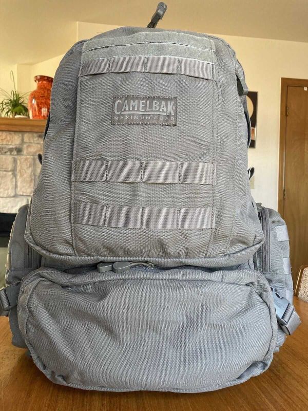 НОВЫЙ Рюкзак Camelback Maximum Gear.