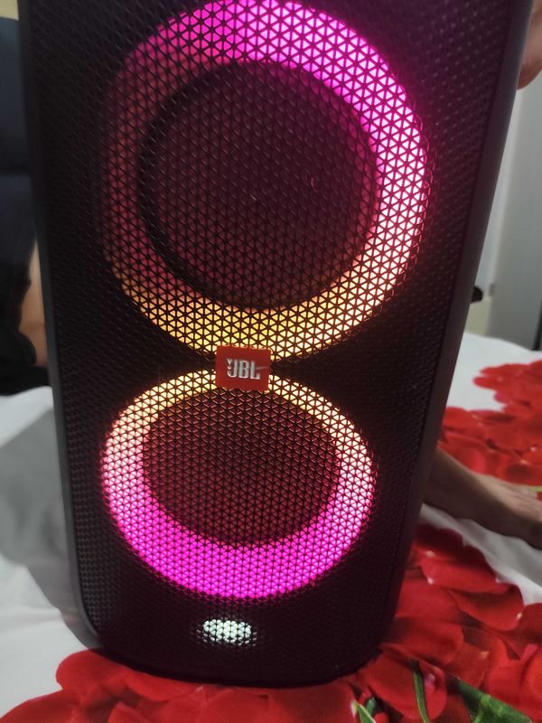 Колонка JBL party box100 Колонка JBL party box100