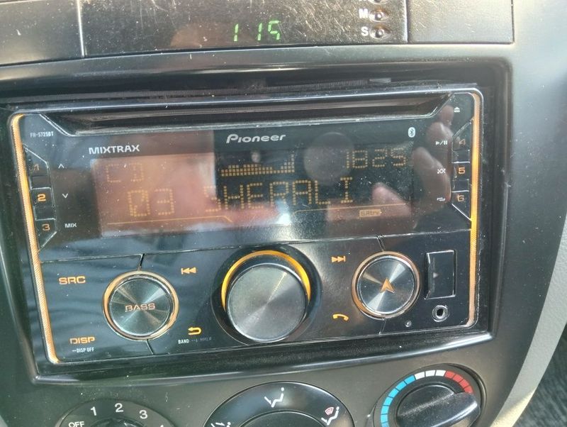 Pioneer 725 bt srochna sotiladi arginal Pioneer 725 bt srochna sotiladi arginal