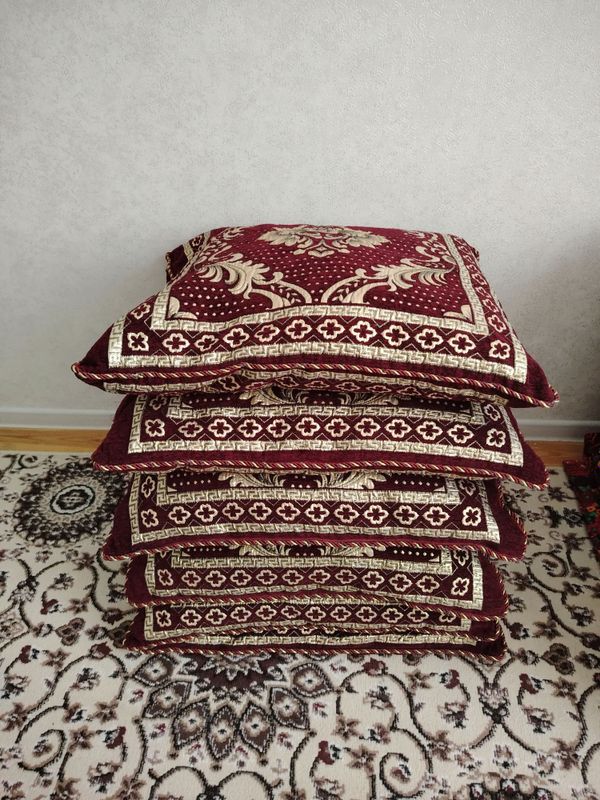 Подошки для гостей