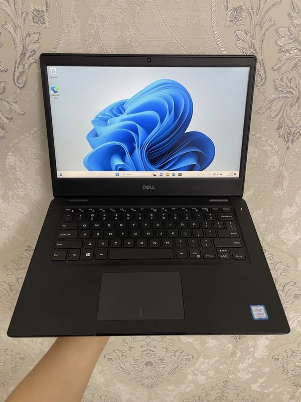 Dell Latitude 3400 Dell Latitude 3400