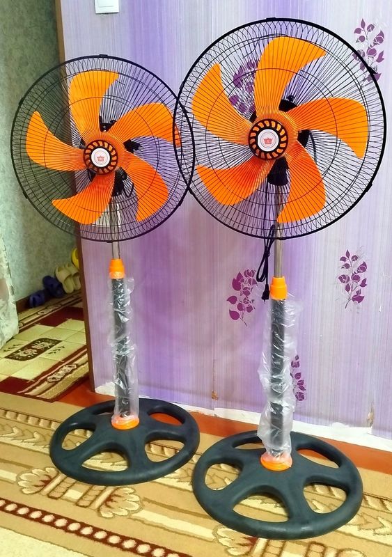 Vintelyator yengi qora plasmas pareligi ovozi pas chiqadi dostavka bor Vintelyator yengi qora plasmas pareligi ovozi pas chiqadi dostavka bor