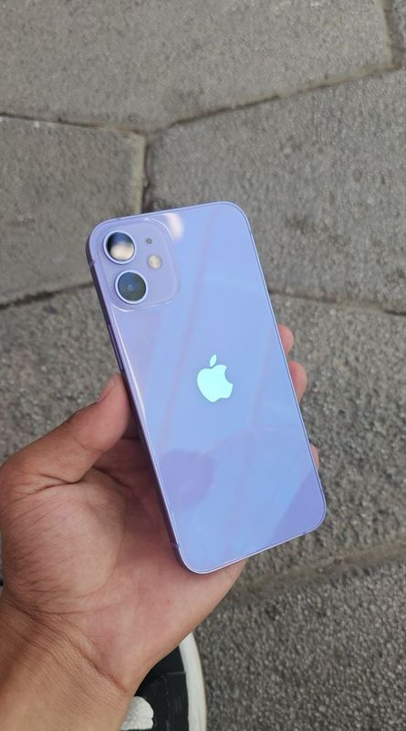 iPhone 12 mini iPhone 12 mini