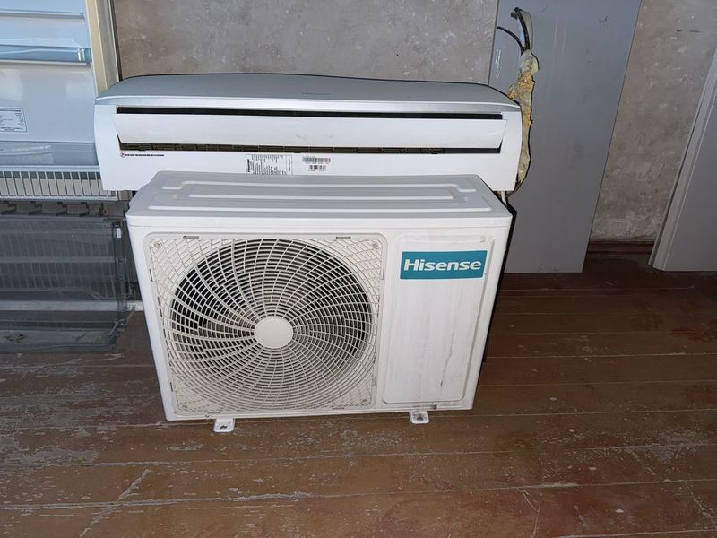 Продам кондиционер HISENSE 24 размер Продам кондиционер HISENSE 24 размер