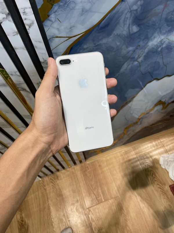 Iphone 8 plus 64 gb