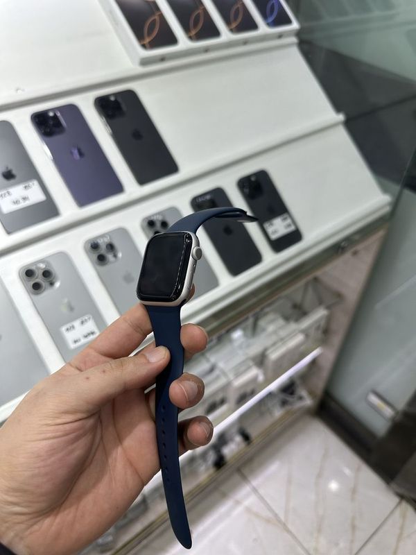 iwatch se 44mm в идиальном состаяние iwatch se 44mm в идиальном состаяние