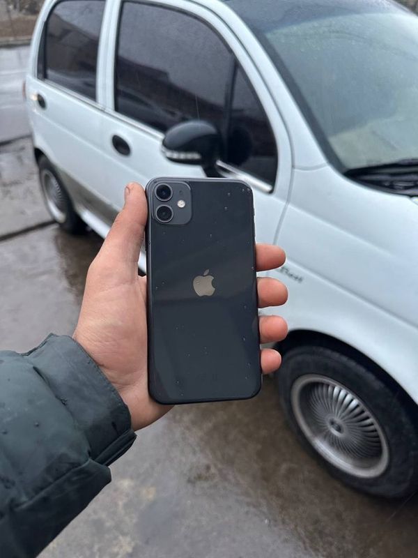 iPhone 11 Sroshniy Sotiladi Xivada