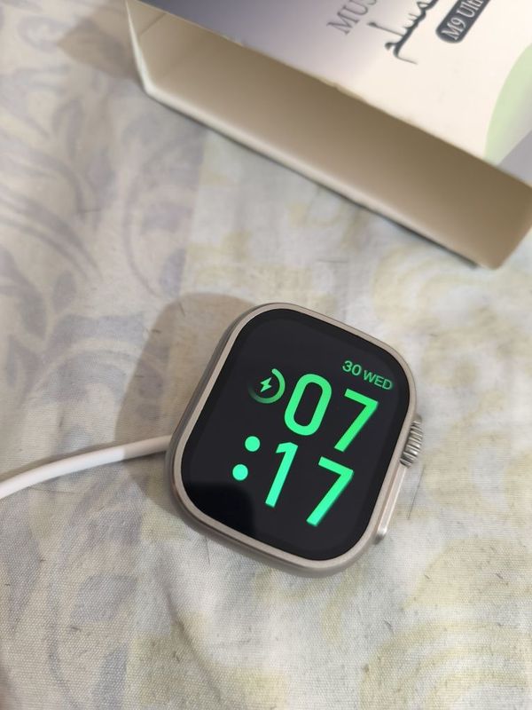 Muslim Watch M9 , 5 vaqt namozni eslatib turadi Muslim Watch M9 , 5 vaqt namozni eslatib turadi