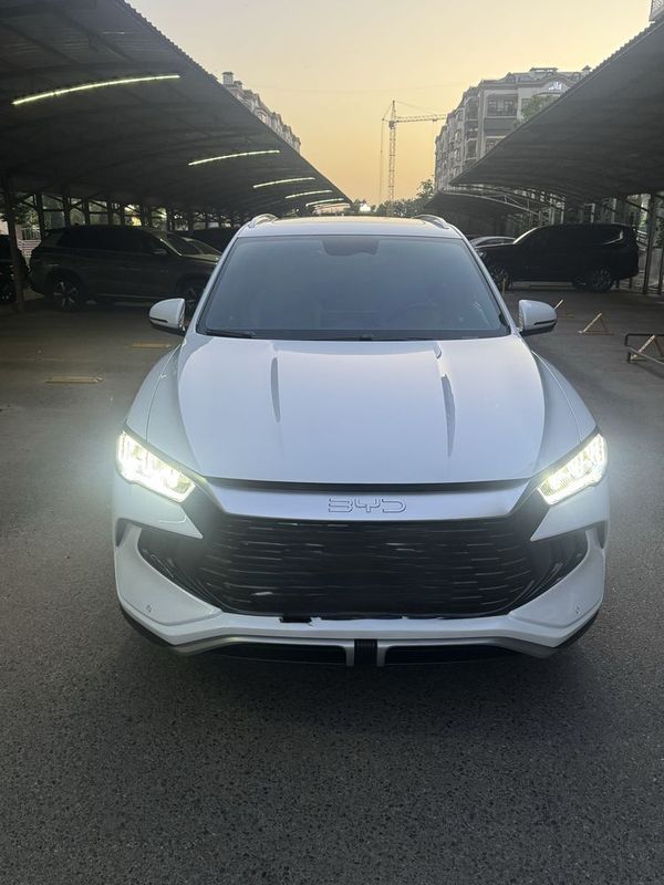 Byd Song Pro 2024 yil keaska toza 8 yil garantiyasi bor yengi moshina Byd Song Pro 2024 yil keaska toza 8 yil garantiyasi bor yengi moshina