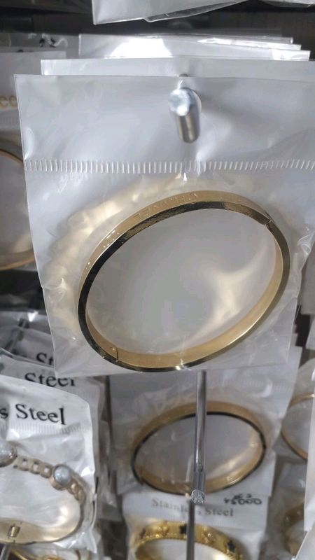 stainless steel stainless steel