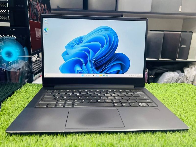 Lenovo noutbook sotiladi. Core i5 8/256 ssd Lenovo noutbook sotiladi. Core i5 8/256 ssd