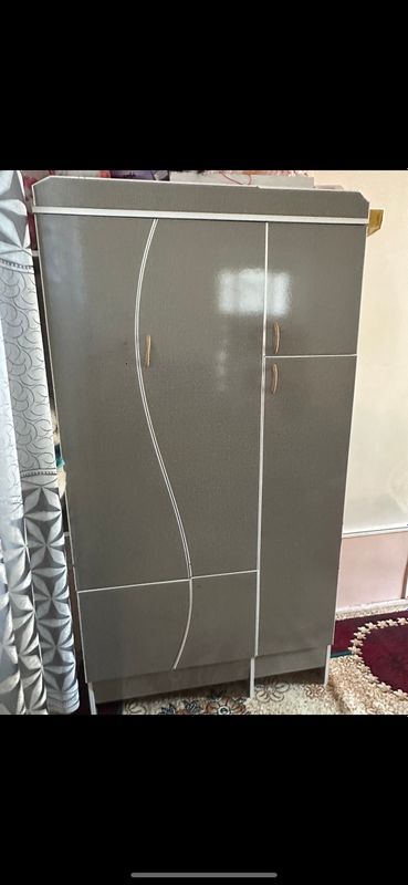Детский шкаф 100$ Детский шкаф 100$