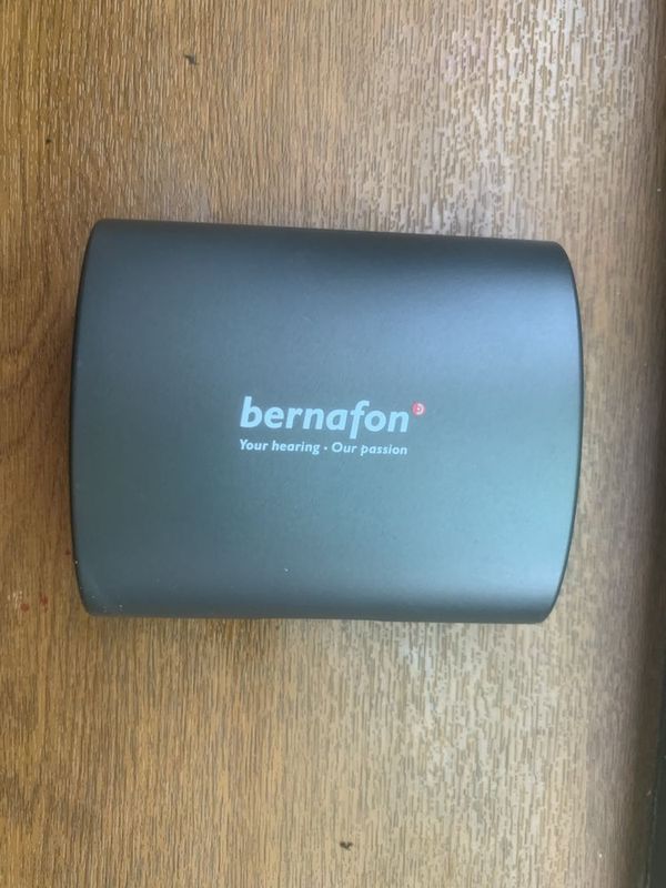Bernafon eshitish apparati Bernafon eshitish apparati