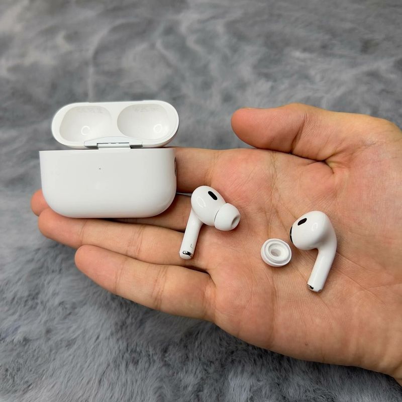 Air pods pro2 dubai