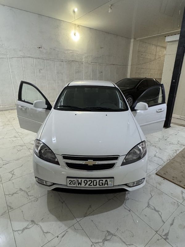 Chevrolet Gentra 2023