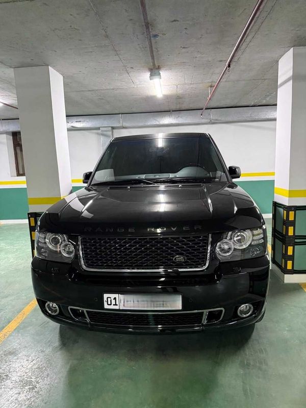 Продаётся LAND ROVER RANGE ROVER 2009 г.в