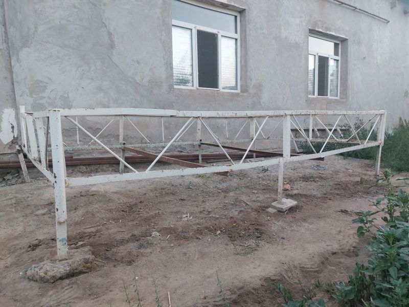 Тапчан сатылады хожелиде Тапчан сатылады хожелиде
