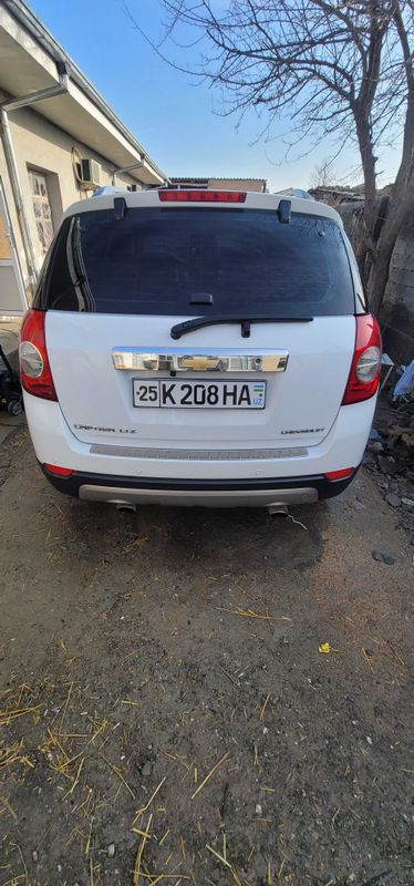 Chevrolet Captiva 1 3.2 mator avtomat sotiladi