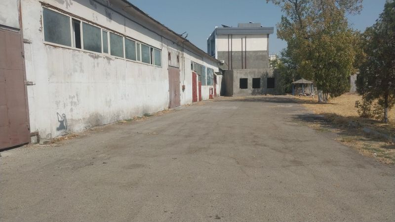 Сдам в аренду под склад или под производство Сдам в аренду под склад или под производство