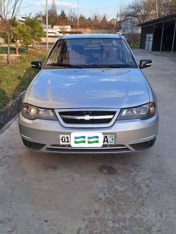 Nexia 2 2014 bir qol 158.000 km