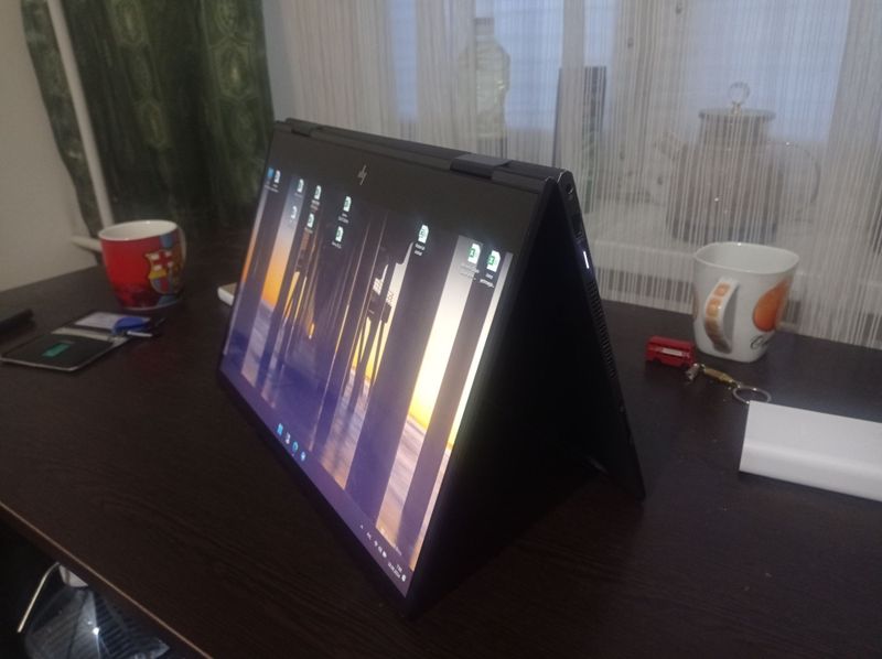 Noutbook HP ENVY x360 RYZEN 7