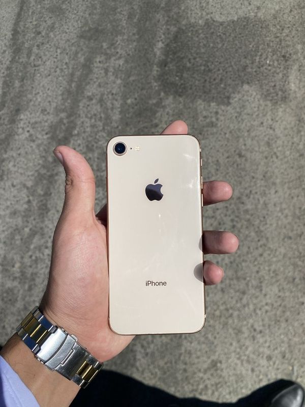 Iphone 8 64 talik Iphone 8 64 talik